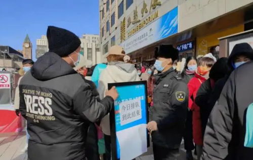 冰墩墩魅力難擋 一墩難求，百墩實業(yè)全力備貨應對熱潮